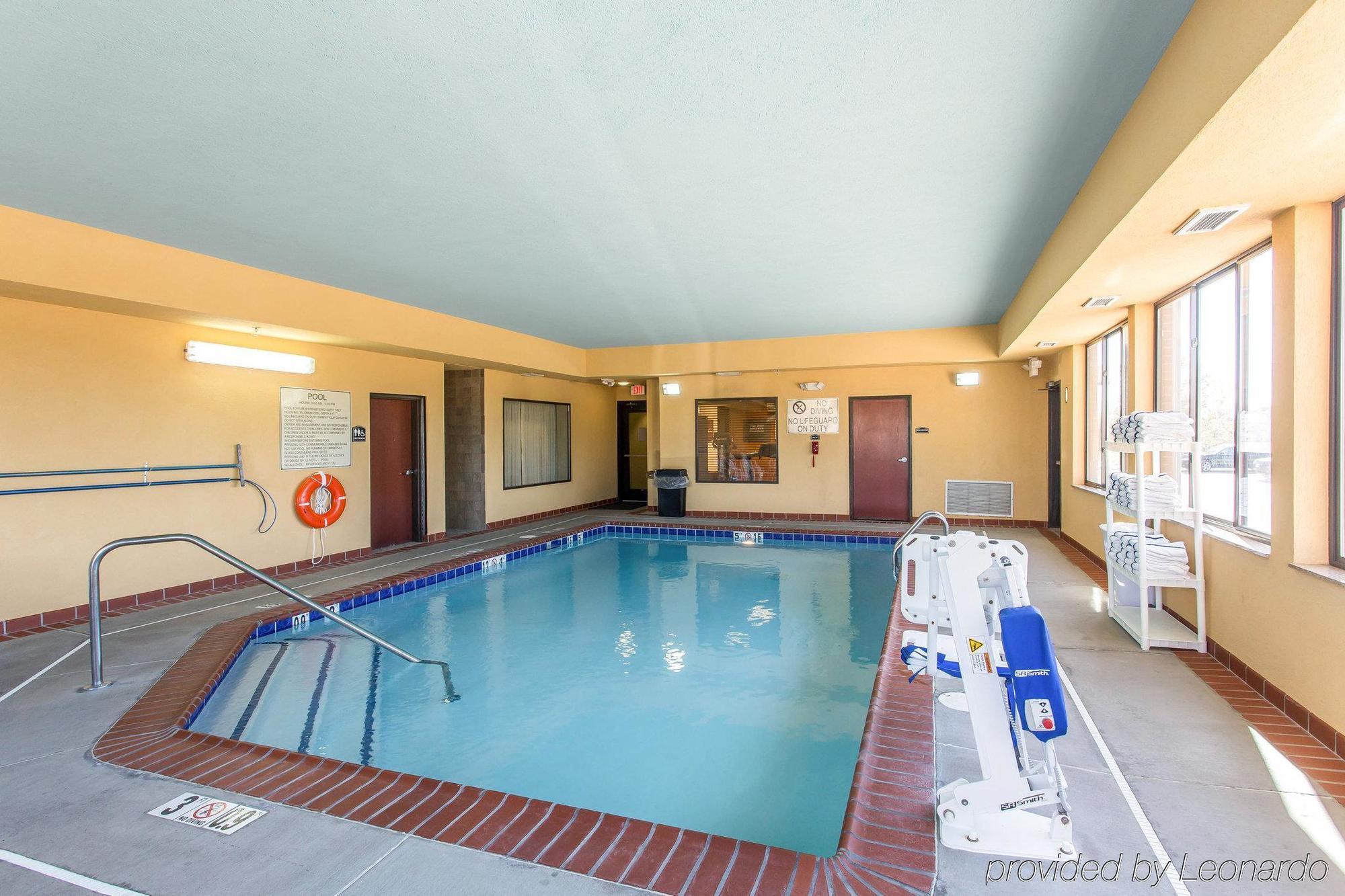 Comfort Near Campbell Hotel Hopkinsville