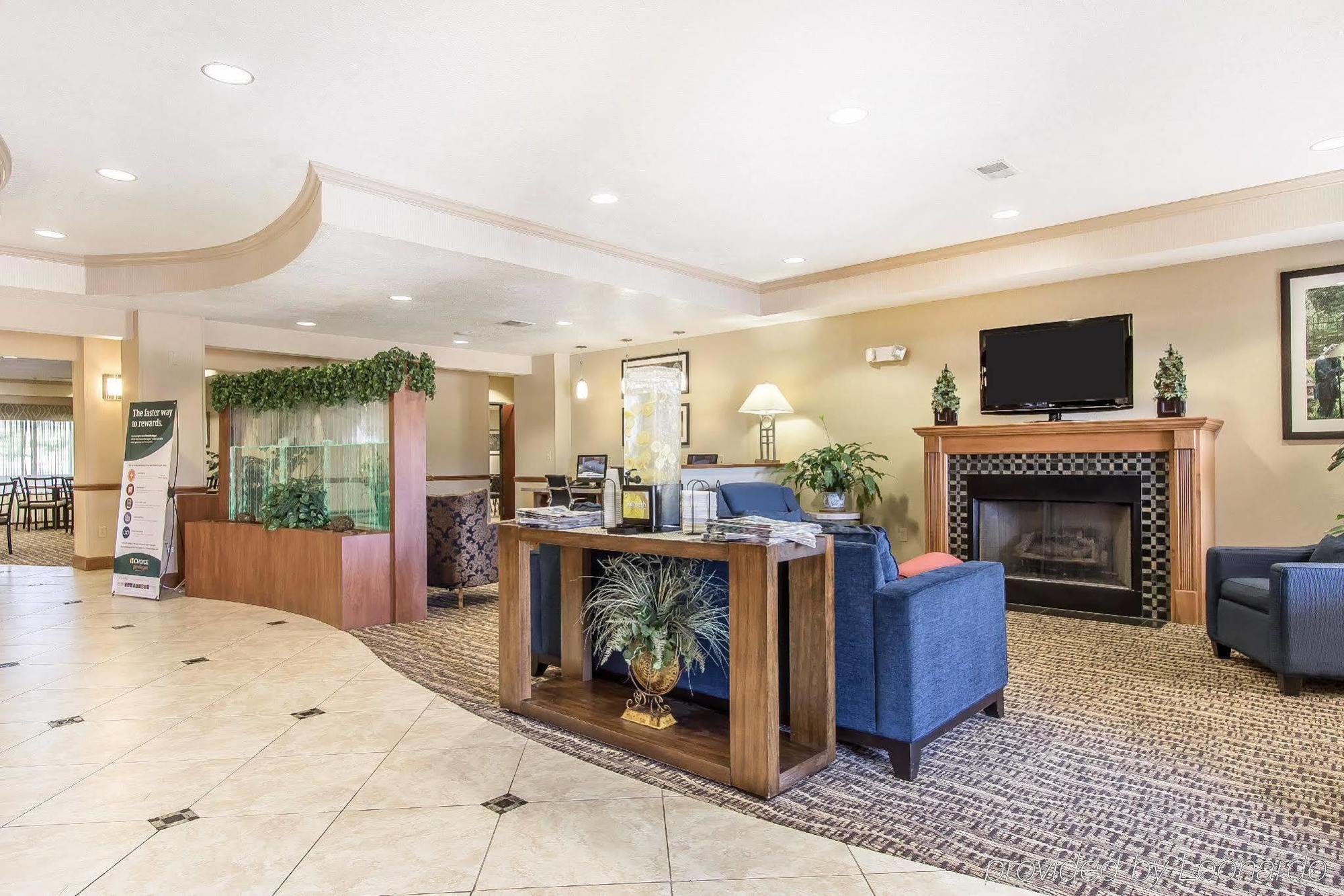 Hotel Comfort Near Campbell 3*